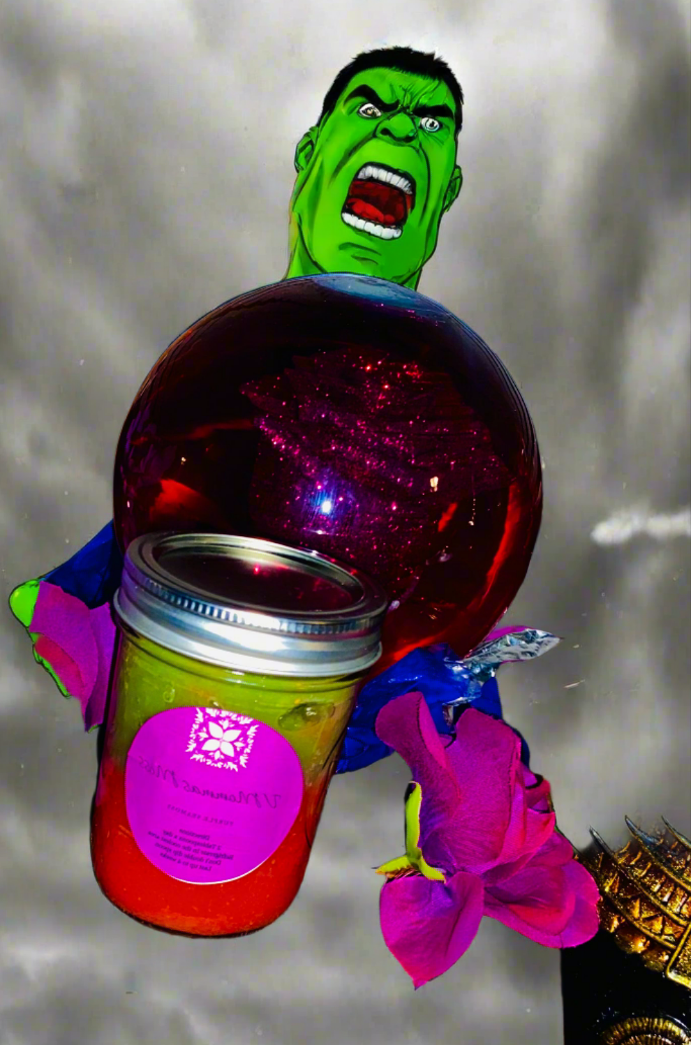 8oz Cucumber, Green Apple, and Melon seamoss swirl with Strawberry.